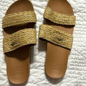 Reef flip flop candles